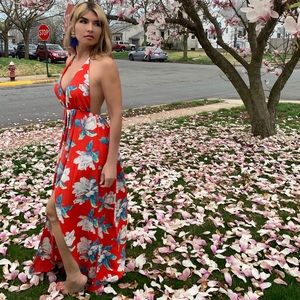 RED FLORAL PRINT MAXI DRESS 🌸